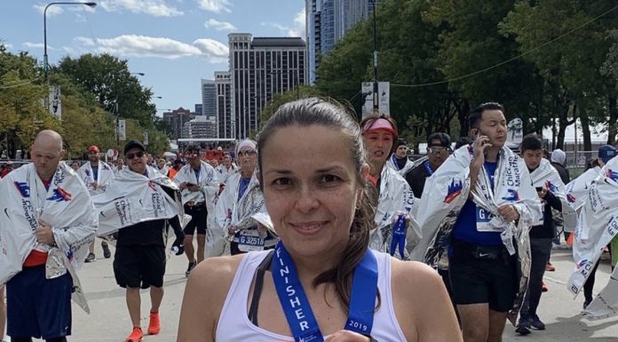 145. Chicago Marathon with Nancy Goldie